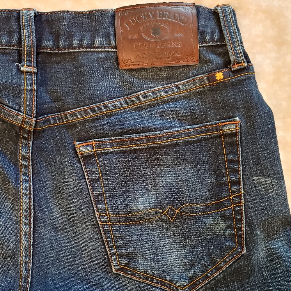 Lucky Brand 121 Heritage Slim Jeans - Picture 4 of 12